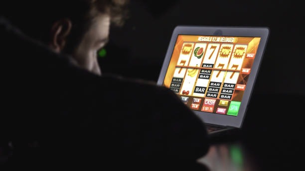 nus Dragon Hatch payment integration showing DANA, OVO, GoPay deposit options
